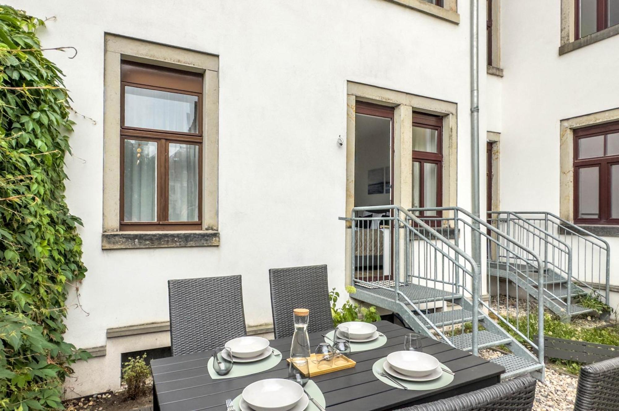 Design 2R Apartment Dresden Neustadt - Garten - Elbnahe - Airport Bagian luar foto